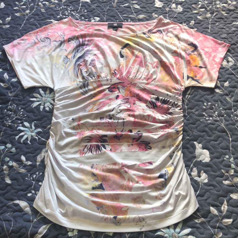 Women’s (large) short sleeve top